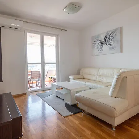 A Bit Of Paradise Apartment *